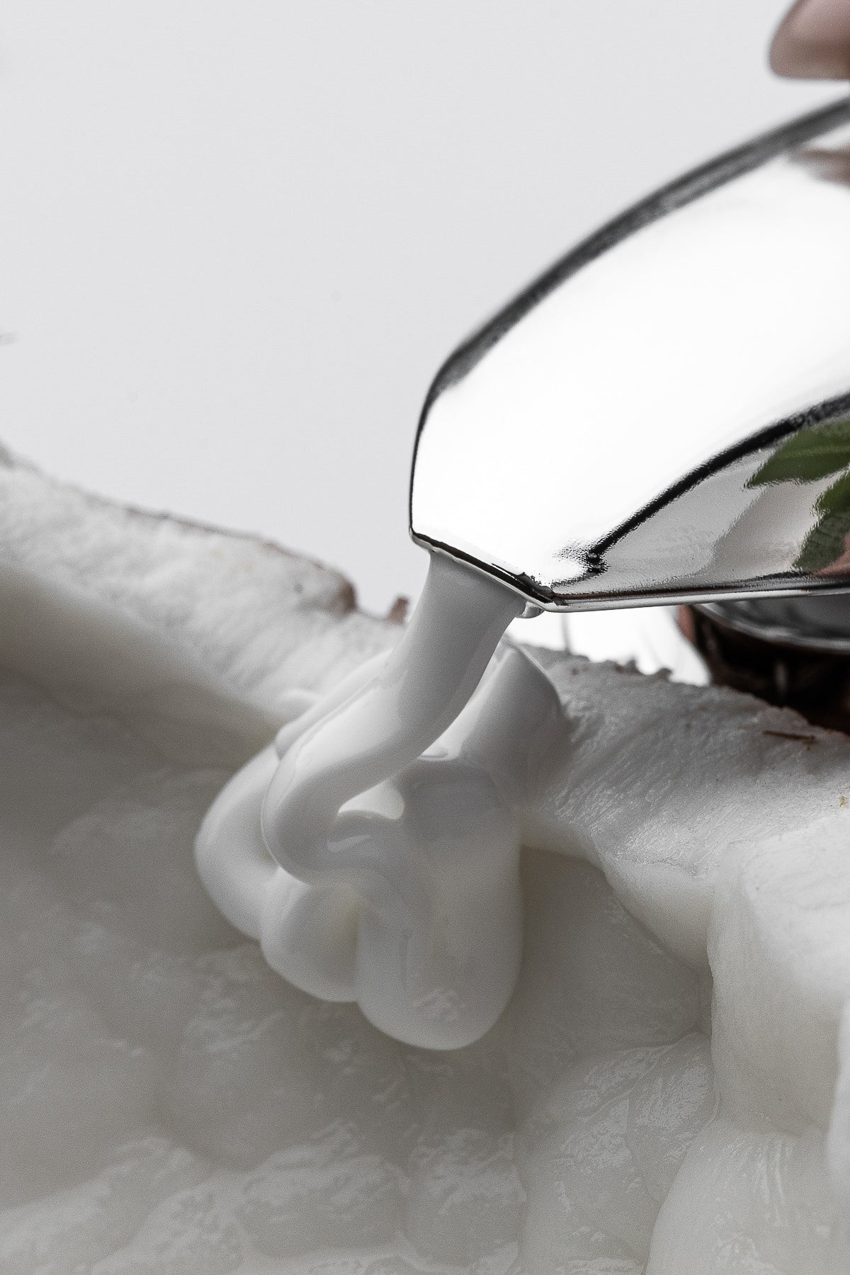 TOUCH Silver Line Coconut Hand Cream
